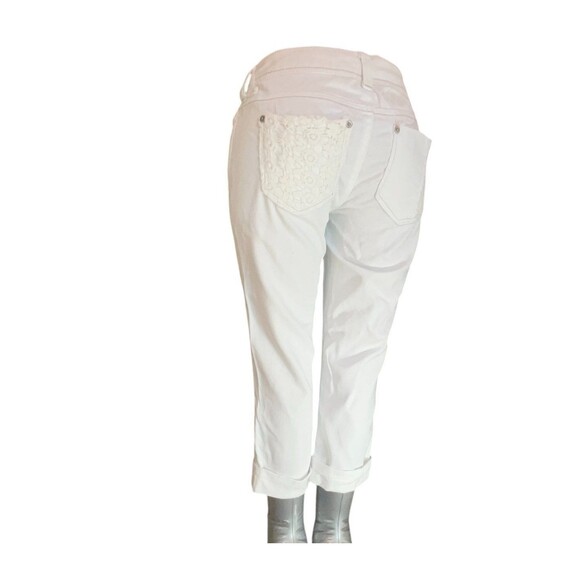No Boundaries Capris 1 White Distressed Low Rise Denim Junior (W26L19) - Picture 5 of 16